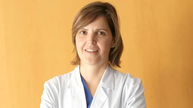 RBMO Study Led by Belén Lledó Compared General AI Chatbots on IVF/PGT Questions – Fertiligent AI