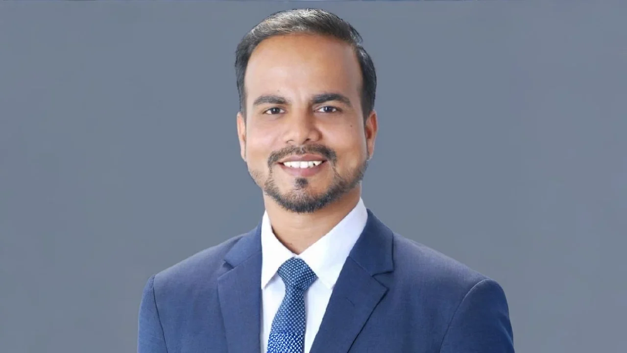 Birendra Yadav: Crucial Role of Monitoring AFI in Term Pregnancies