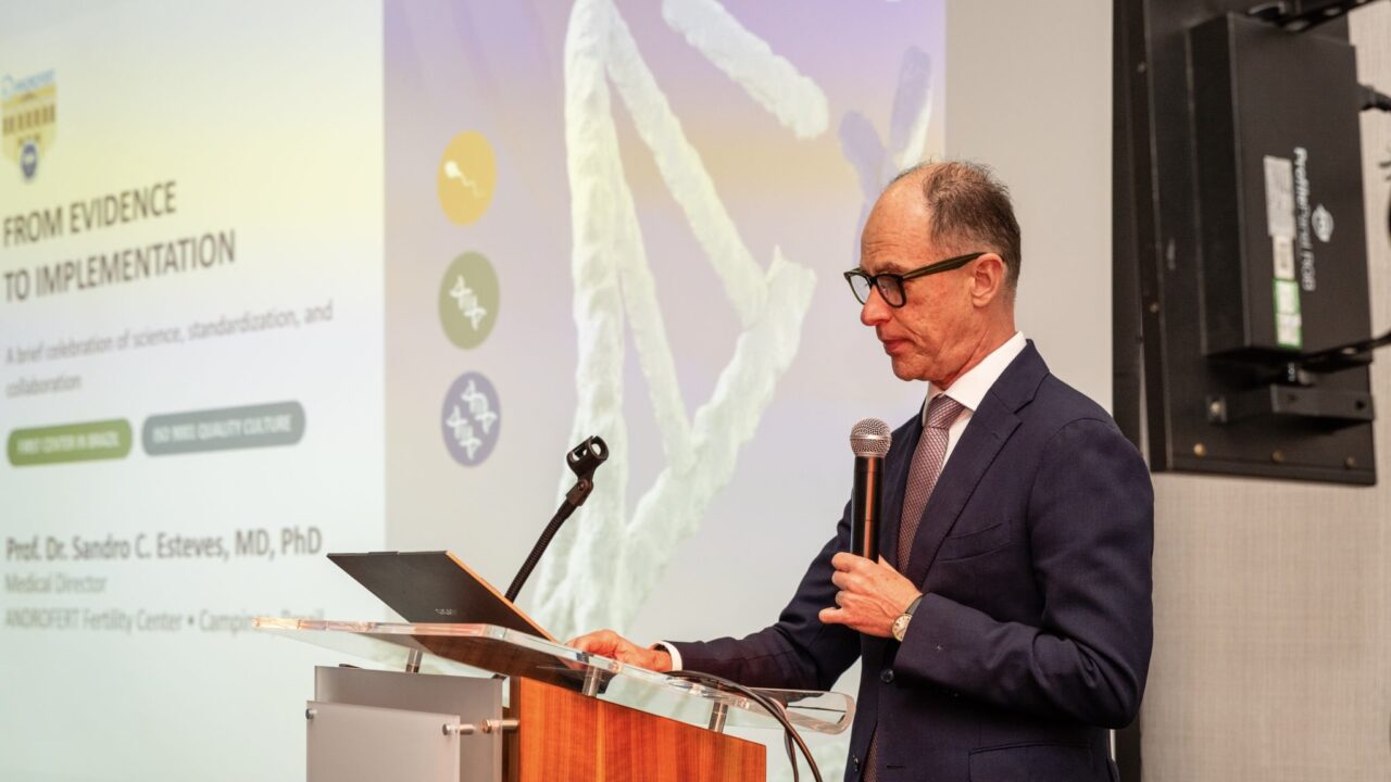 Advancing Male Fertility Care with Sperm DNA Fragmentation Testing – LensHooke