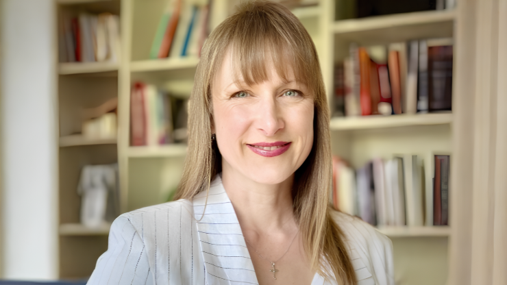 Carmen Mair: Brown Spotting Before Your Period Is Not Automatically a Progesterone Problem