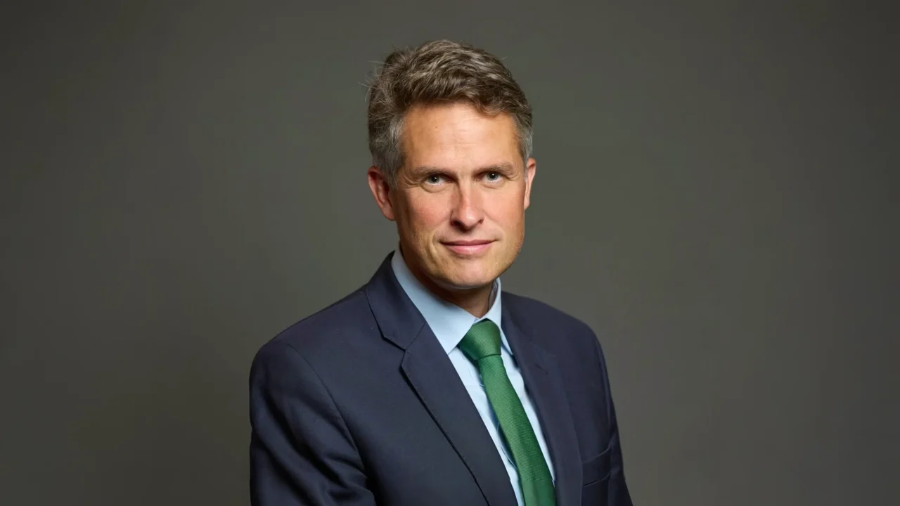 Sir Gavin Williamson Addressing Inequalities in Access to NHS-Funded IVF – The Fertility Alliance