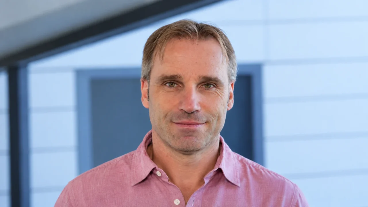 Robert Gilchrist: Is There Anything More Important in IVF Than Eggs?