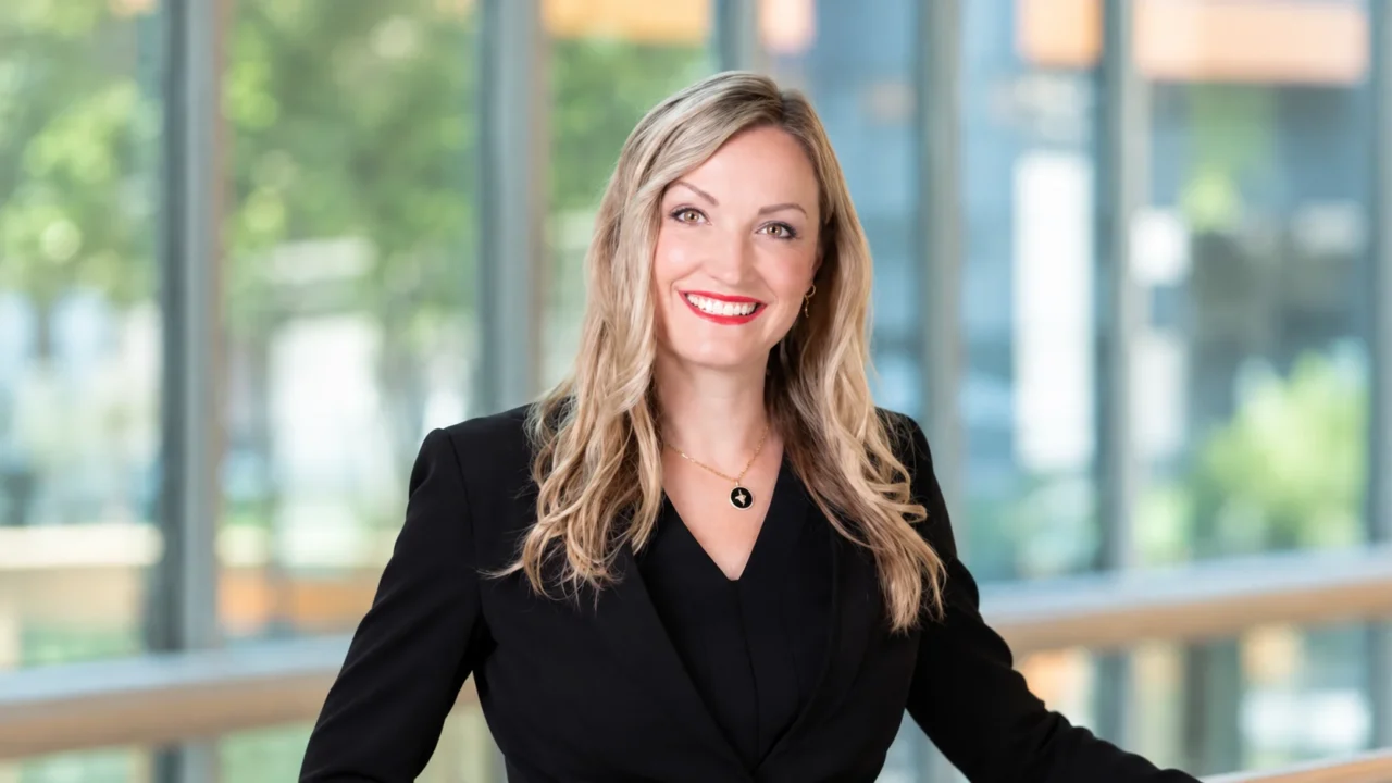 Wendaline VanBuren: Bringing Patients and Experts Together to Explore Unanswered Questions About Women’s Health